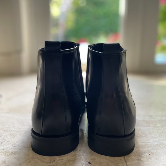 VANCE CO Alex Chelsea Boot - Picture 4 of 4